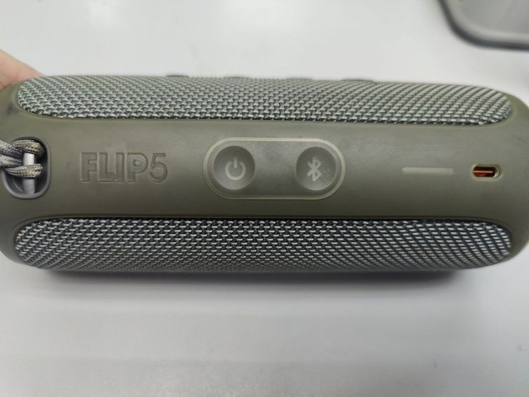 Дешево Jbl flip 5 з ломбарду