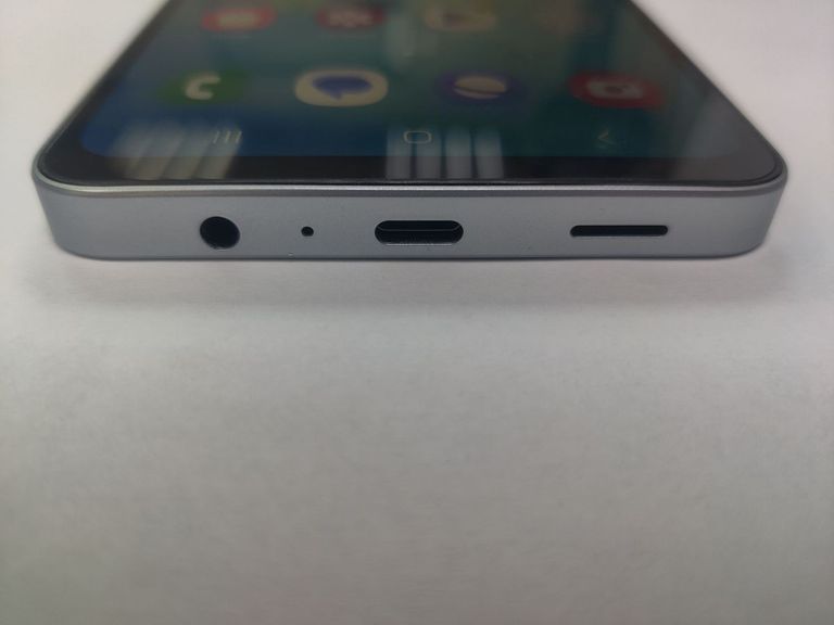 Розпродаж Samsung galaxy a06 4/128gb, продавець Техноскарб