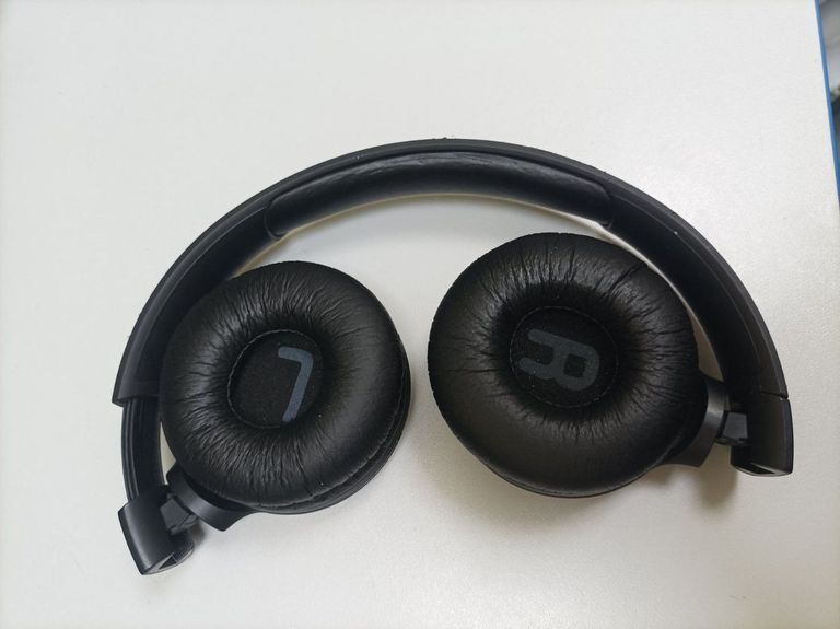 Дешево Jbl tune 510bt з ломбарду