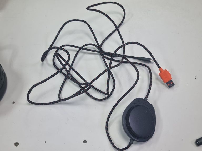 Jbl quantum one Код:01-200859727. Зображення 24