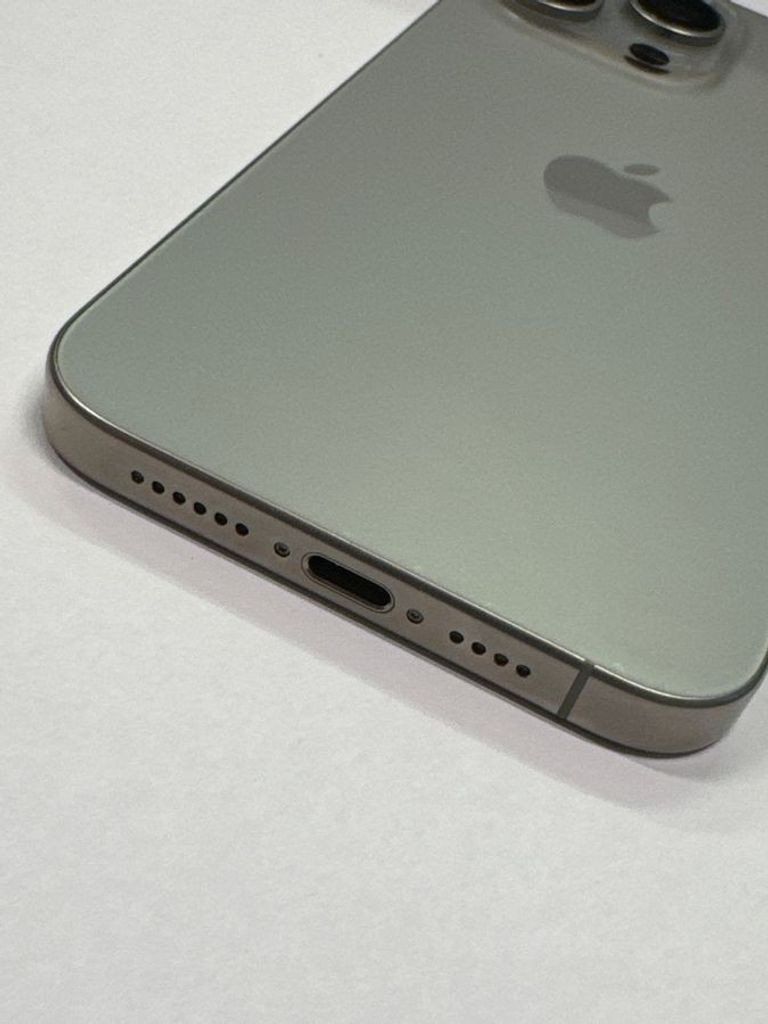 Розпродаж Apple iphone 15 pro max 1tb, продавець Техноскарб