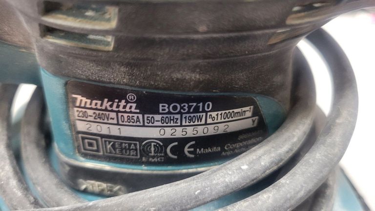 Оголошення Makita BO3710 Б/У