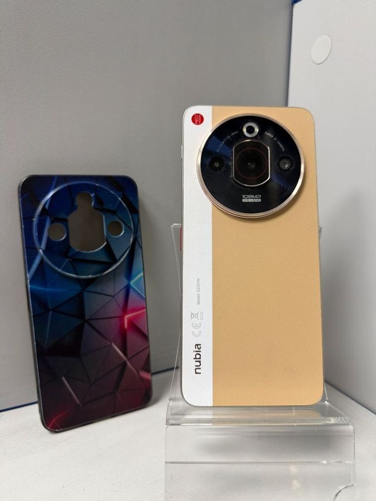 Дешево Zte Nubia Focus Pro 8/256GB Black з ломбарду