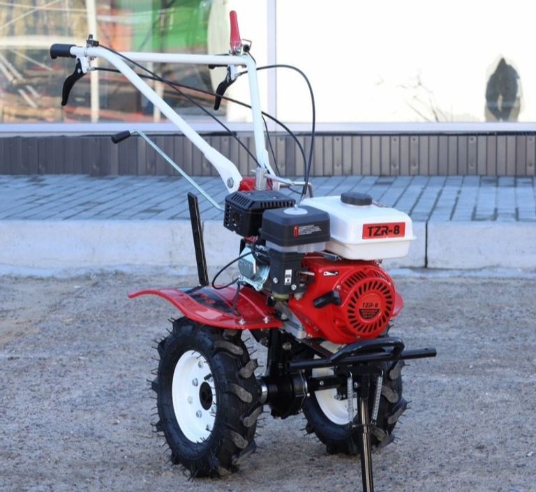 Купити TZR - 8 Б/У