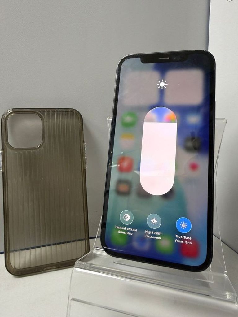 Оголошення Apple iPhone 12 256GB (PRODUCT)RED Б/У