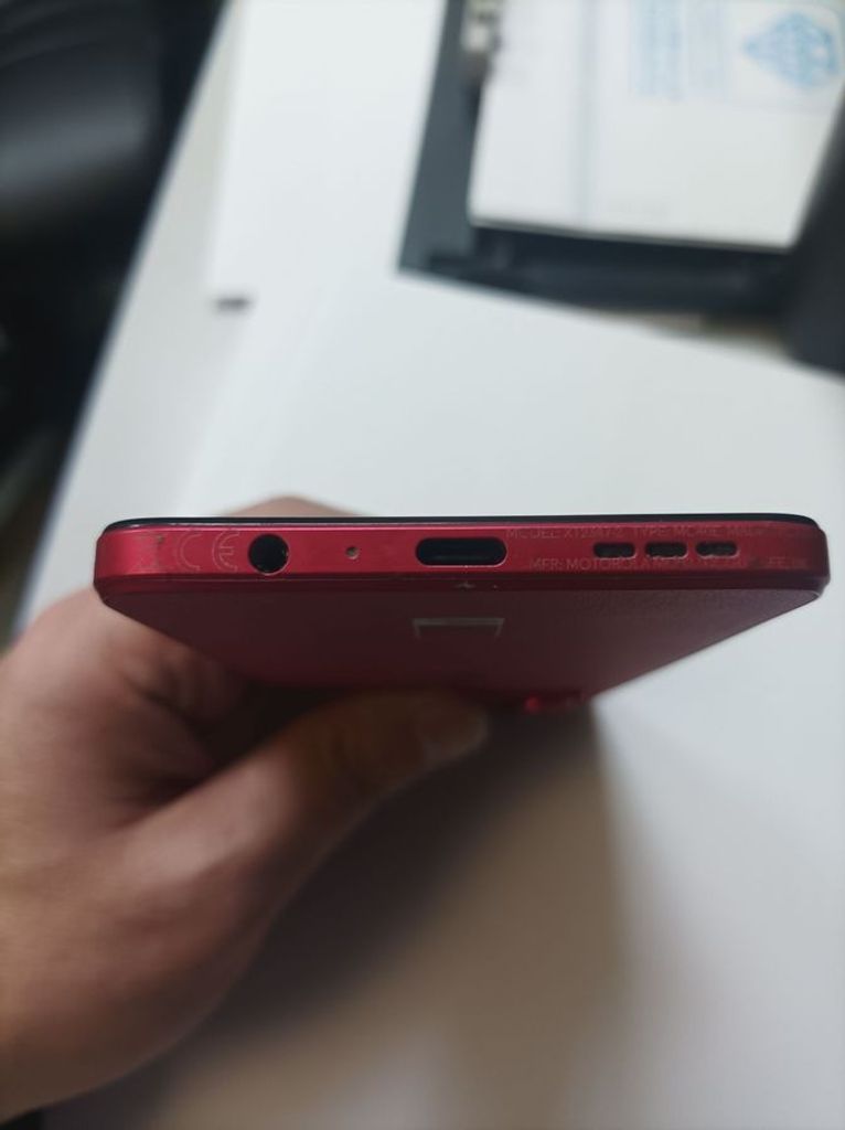 Распродажа Motorola moto g84 8/256gb, продавец Техноскарб