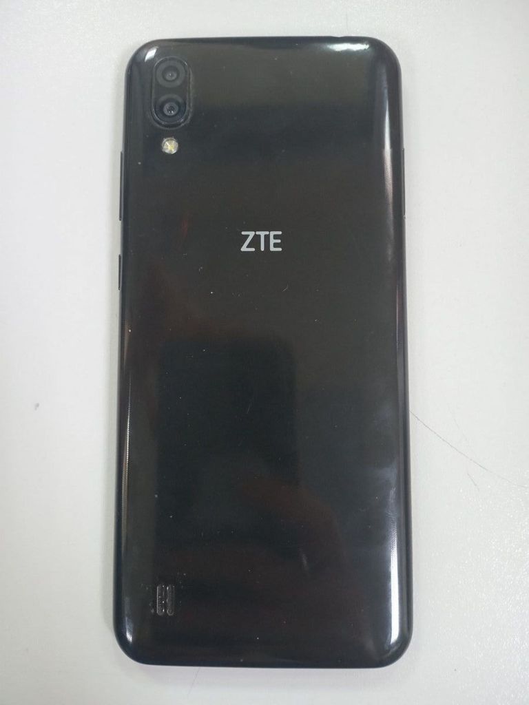 Объявление Zte Blade A5 2020 2/32GB Blue Б/У