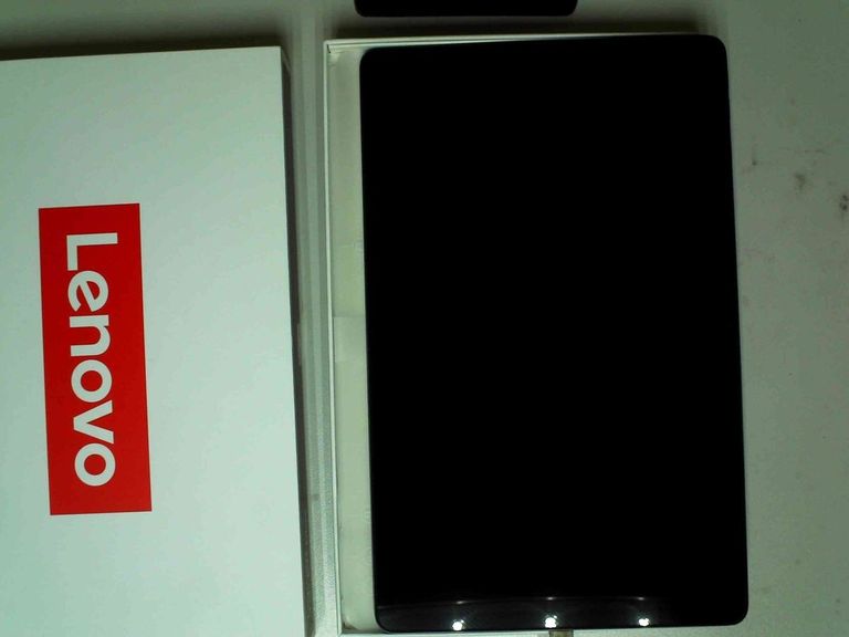 Дешево Lenovo Tab K11 Plus 8/256 WiFi Luna Grey (ZADS0145UA) з ломбарду