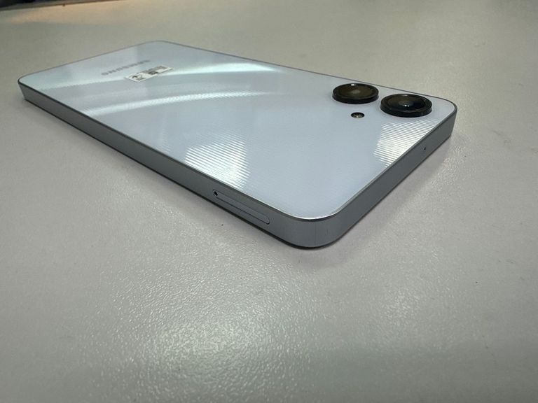 Распродажа Samsung galaxy a06 4/128gb, продавец Техноскарб