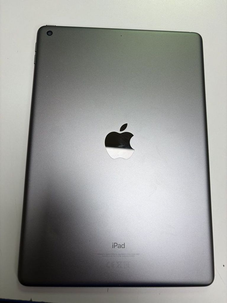 Оголошення Apple ipad 10.2 2021 wi-fi 64gb Б/У