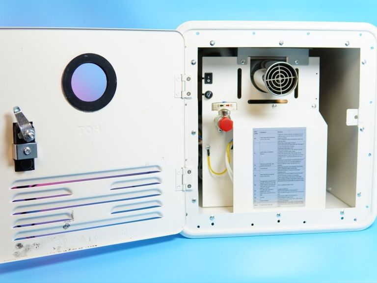 Дешево RVW-LP12-01 з ломбарду