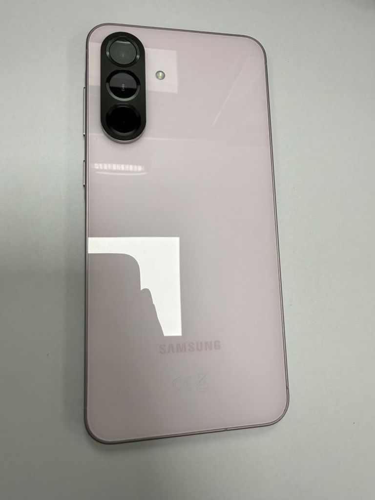 Купить Samsung galaxy a56 5g 8/256gb Б/У