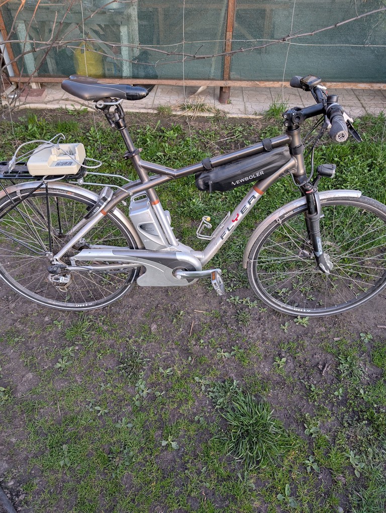 Купить Flyer  Б/У