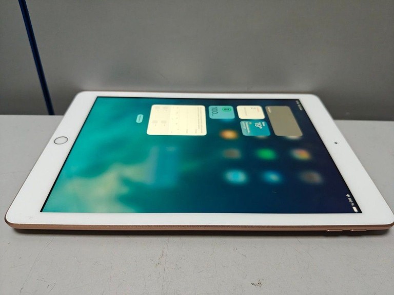 Apple ipad 6 gen 2018 32gb wi-fi Код:01-200938830. Зображення 7
