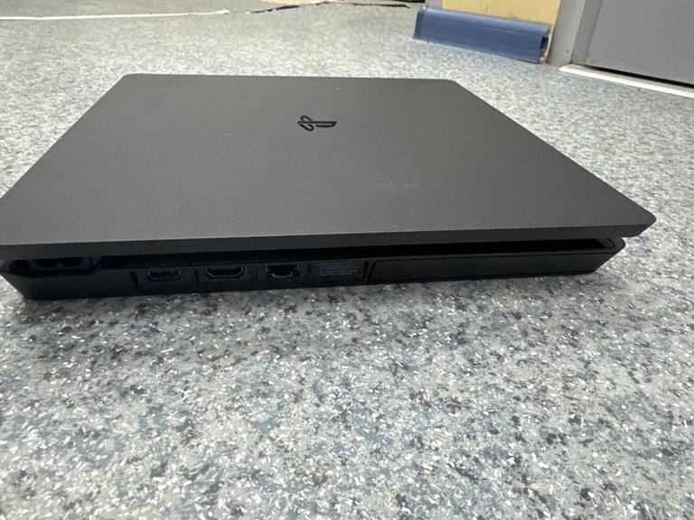 Розпродаж  Sony PlayStation 4 Slim 1TB Black, продавець Техноскарб