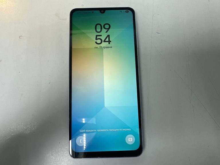 Оголошення Samsung galaxy a06 4/128gb Б/У