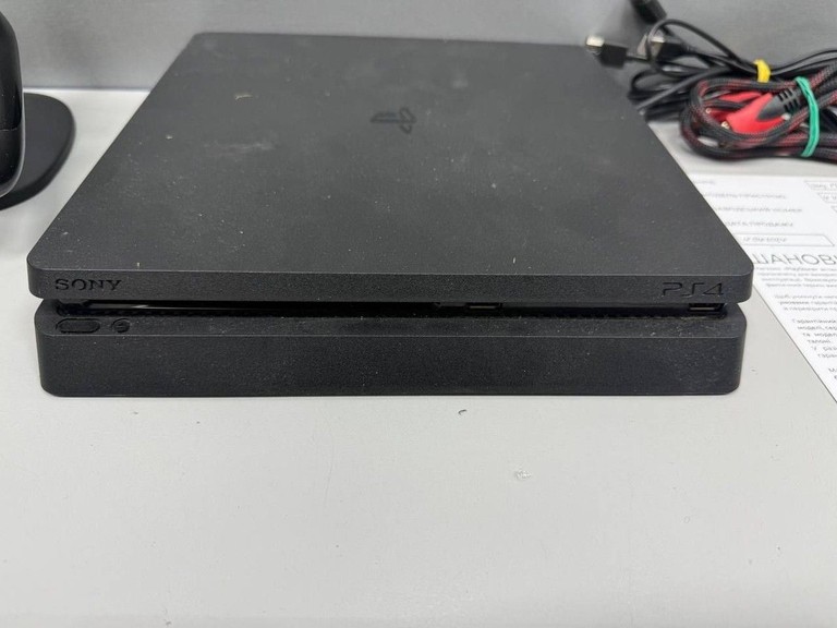 Дешево Sony playstation 4 500gb з ломбарду