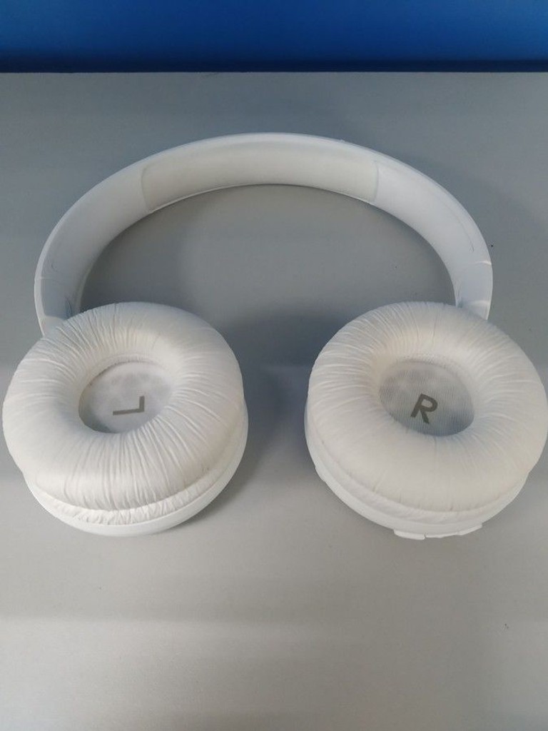 Дешиво Jbl tune 510bt с ломбарда