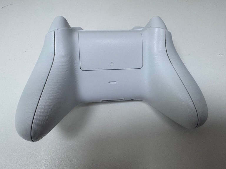 Дешиво Microsoft xbox series x s wireless controller с ломбарда