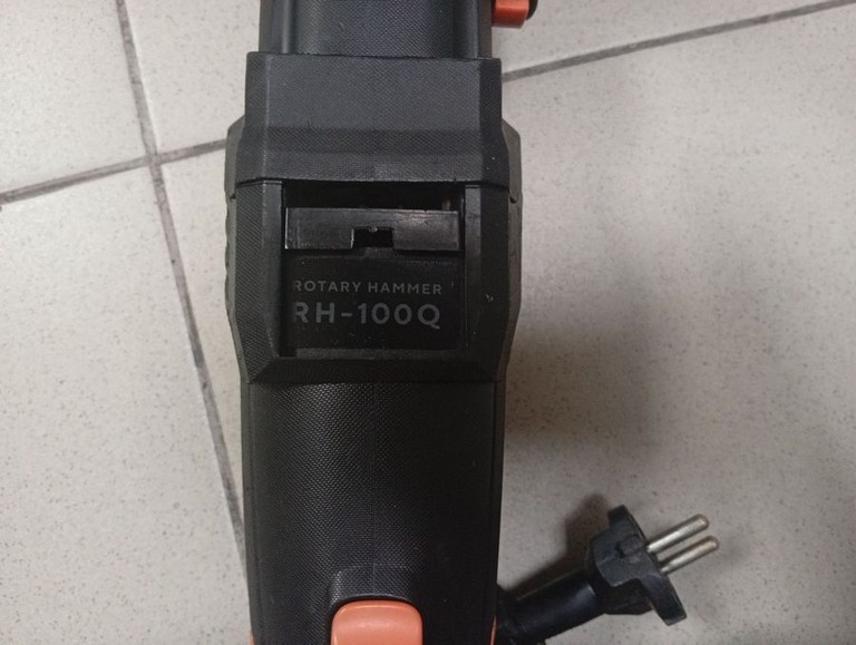 Дешево Dnipro-M rh-100q з ломбарду