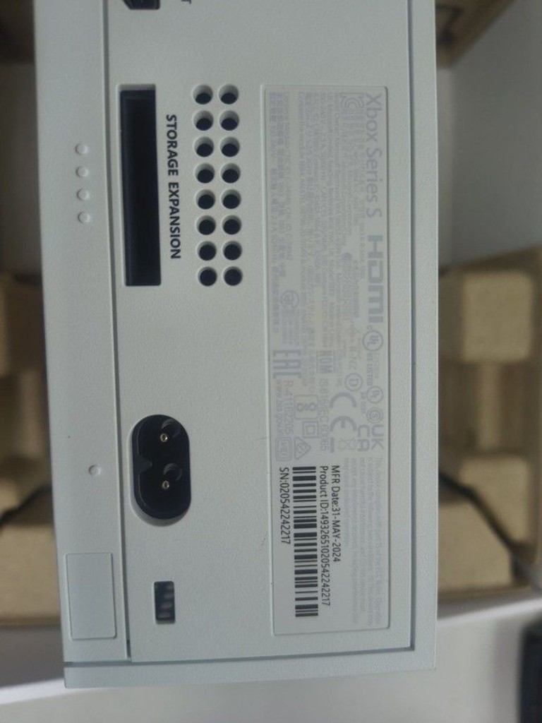 Купити Microsoft xbox series s 512gb Б/У