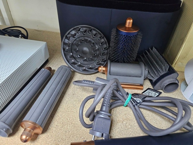 Дешиво Dyson airwrap hs05 complete long nickel/copper с ломбарда