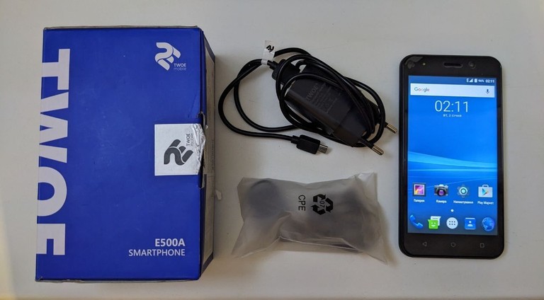 Купить Twoe e500a 1/8gb Б/У