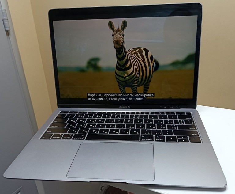 Apple macbook air a1932 13,3" core i5 1,6ghz/ram8gb/ssd128gb/intel uhd graphics 617 Код:01-201033861. Зображення 10