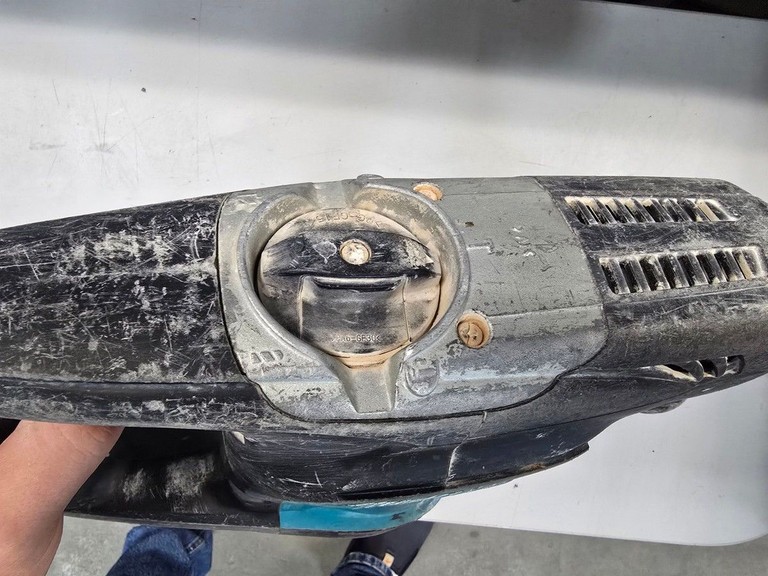 Makita HR3200C Код:01-201040998. Зображення 5