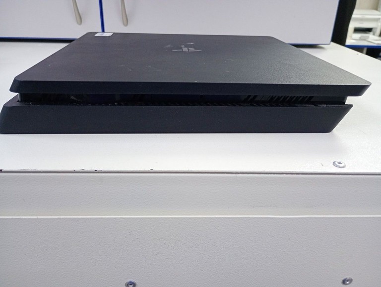  Sony PlayStation 4 Slim 1TB Black Код:01-201054440. Зображення 5