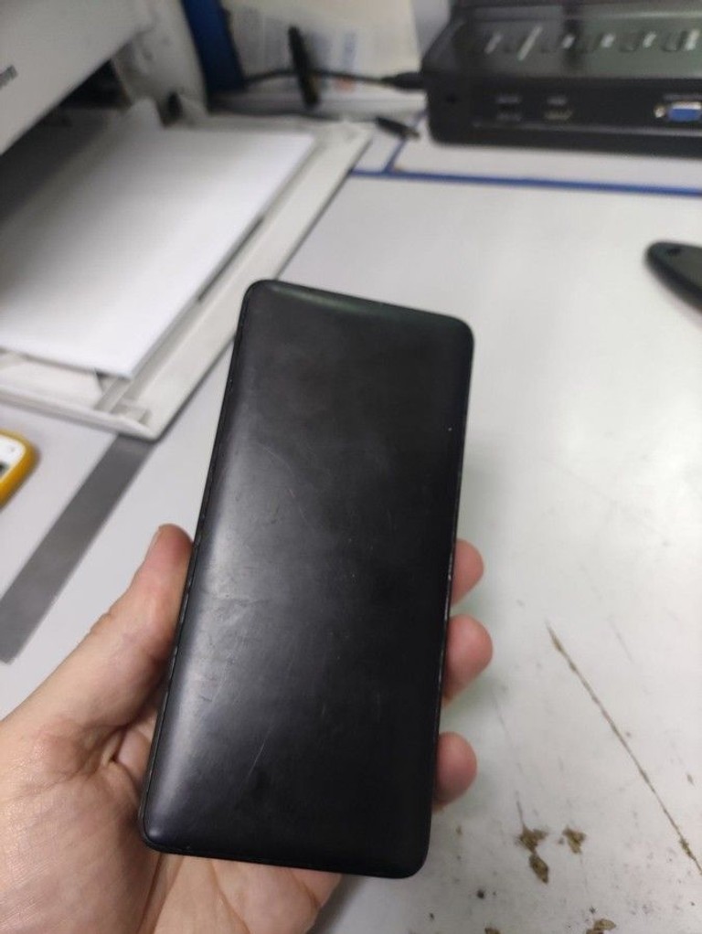Дешево Baseus bipow digital display 15w 20000mah з ломбарду