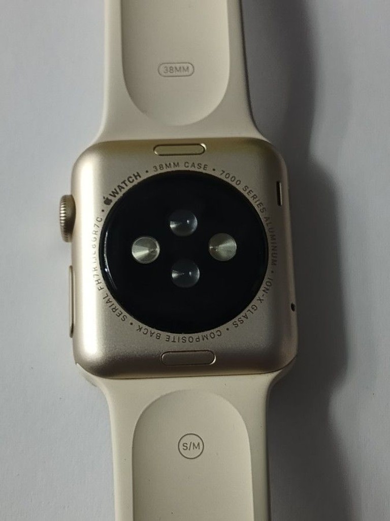 Купить Apple watch 1 gen. 38mm aluminium case a1553 Б/У