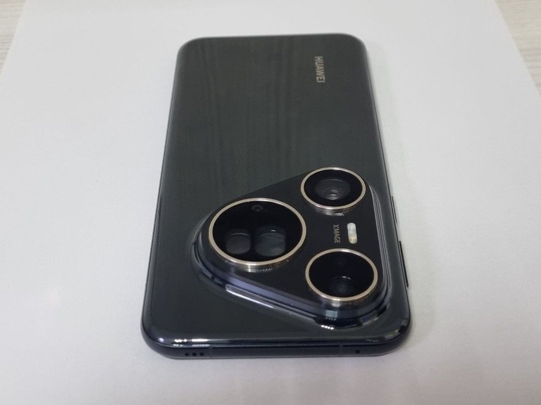 Оголошення Huawei Pura 80 Ultra 16/512GB Golden Black Б/У