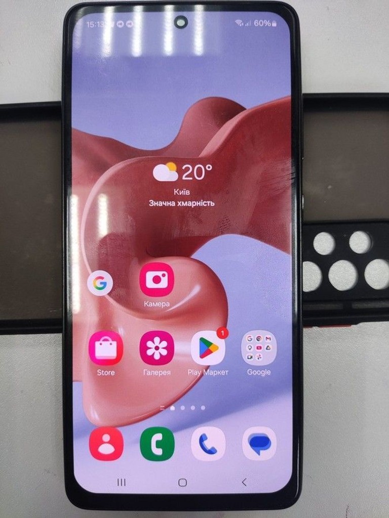 Оголошення Samsung galaxy a52 sm-a525f 8/256gb Б/У