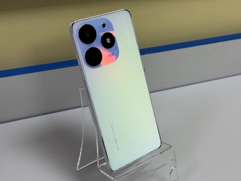 Дешево Tecno spark 10 pro 8/256gb з ломбарду