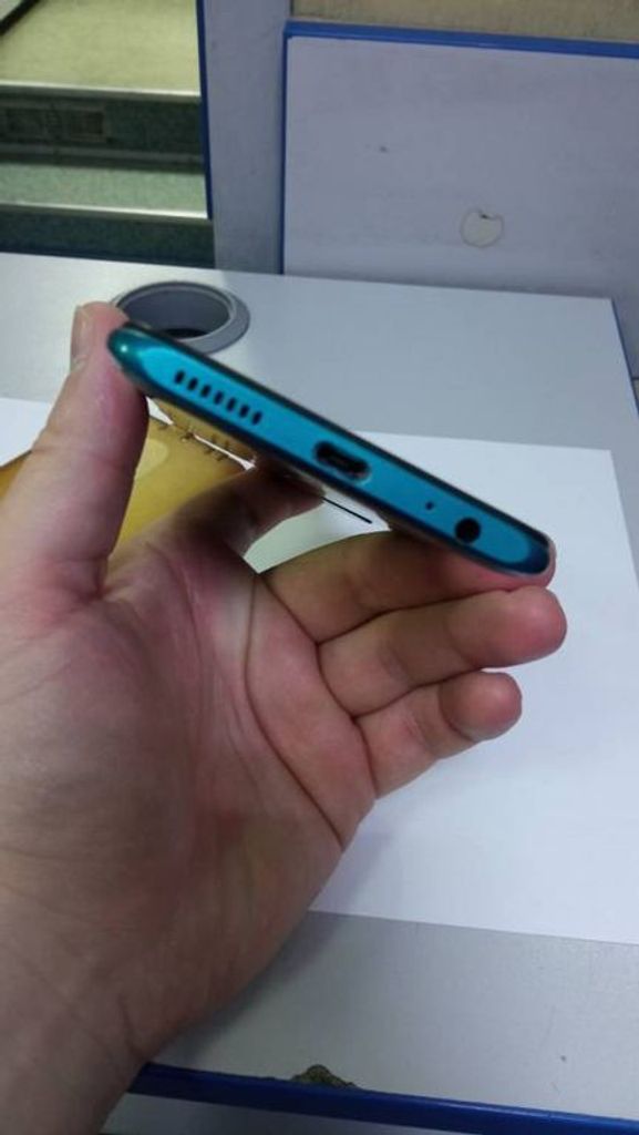 Розпродаж Tecno spark 5 pro kd7 4/64gb, продавець Техноскарб