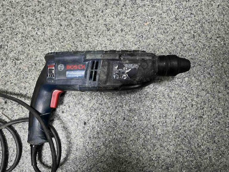 Bosch gbh 2-24 dre 790вт