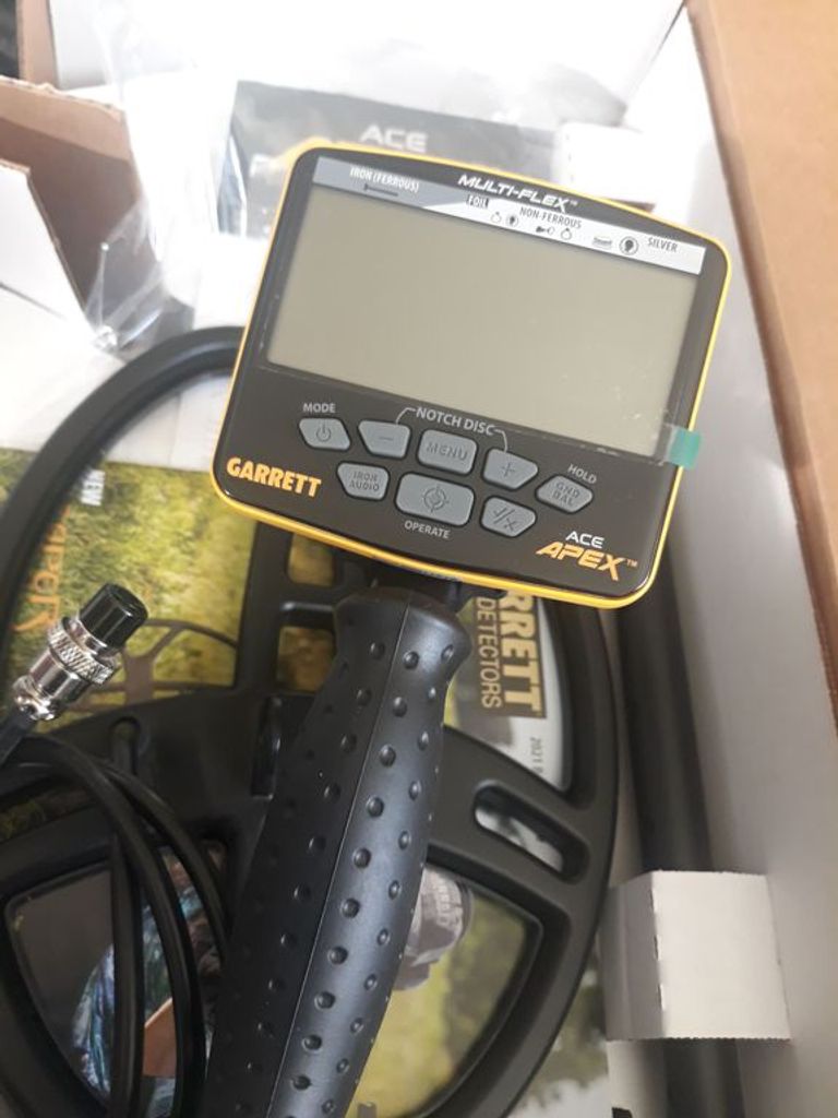 Оголошення Garrett Ace Apex 8.5x11"DD Б/У