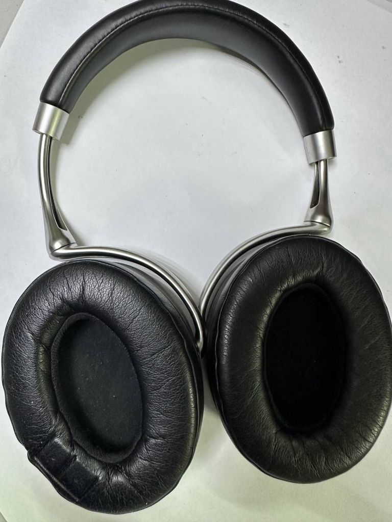 Parrot zik