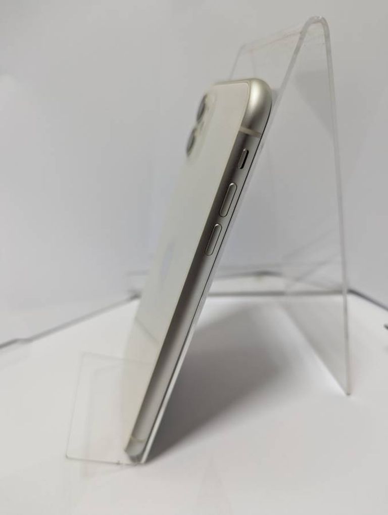 Apple iphone 11 64gb Код:01-200299432. Изображение 7