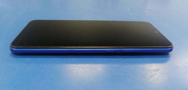 Дешиво Xiaomi redmi 9c nfc 2/32gb с ломбарда