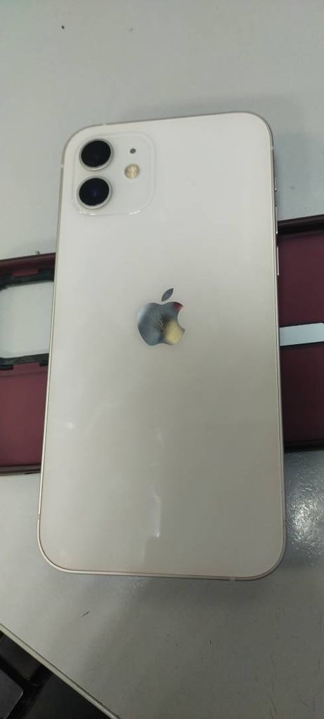 Apple iPhone 12 128GB (PRODUCT)RED Код:01-200423665. Изображение 12