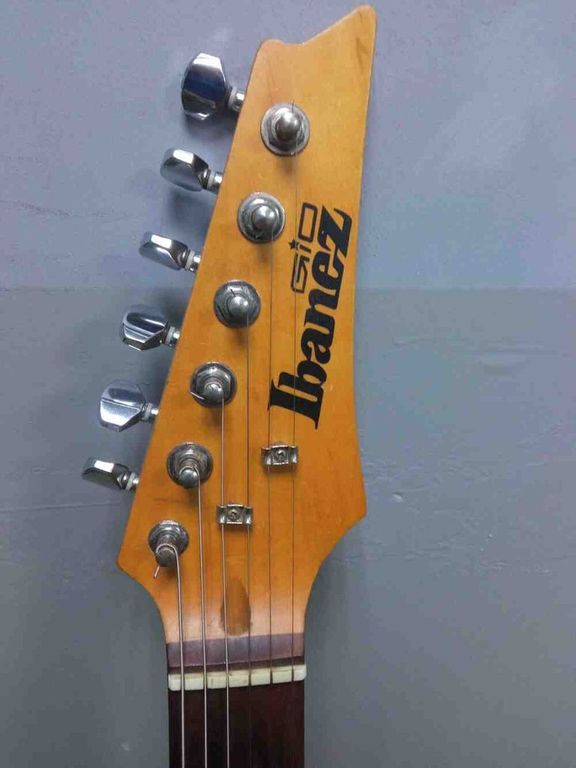Б/У Бас-гитара Ibanez Gio Soundgear N427, купить по выгодной цене