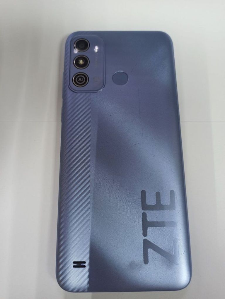 Дешиво Zte blade a53 2/32gb с ломбарда