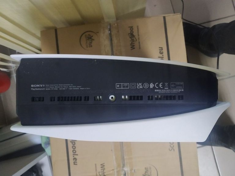 Дешиво Sony PlayStation 5 825GB с ломбарда