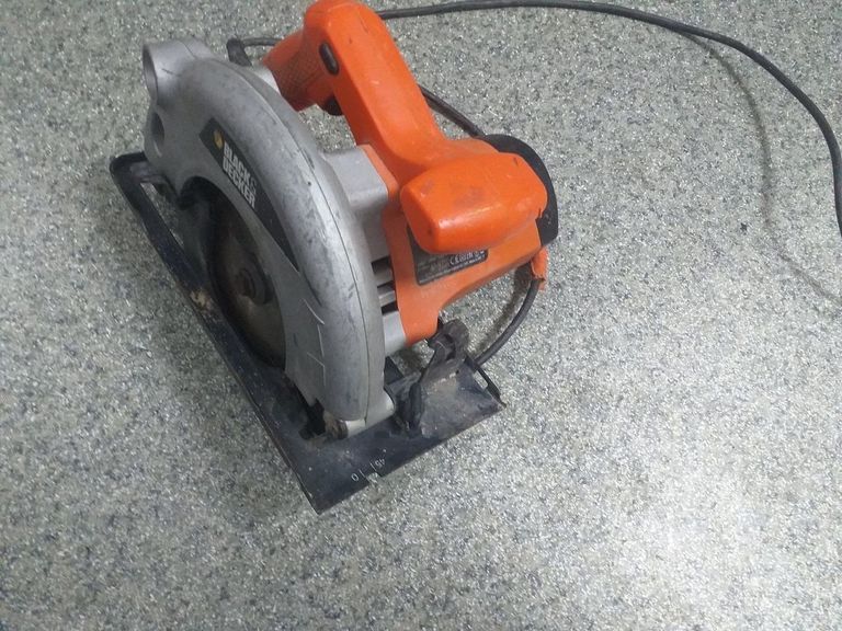Купити Black & Decker cd-601 Б/У