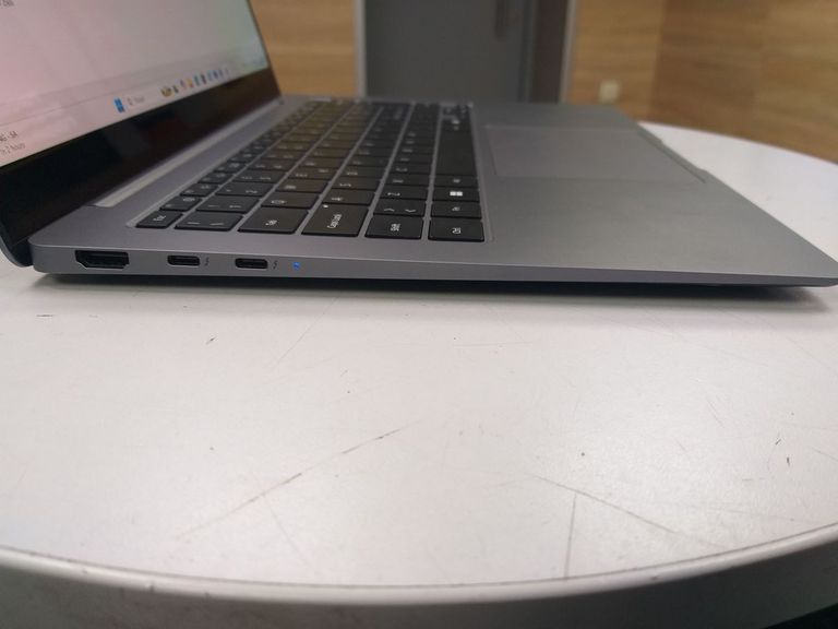 Samsung np940xha intel core ultra 7 256v/ram 16/ssd 512 sensor Код:01-200623451. Изображение 9