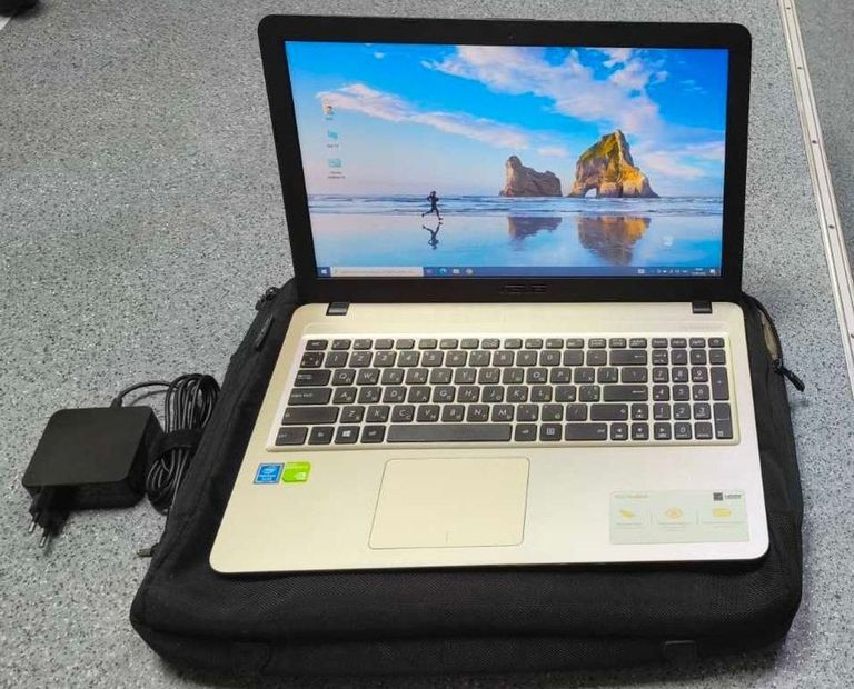 Купить Asus 15/pentium n5000 ddr4/4gb ddr4/hdd 500 gb/ssd *відсутній/geforce mx110 2gb Б/У