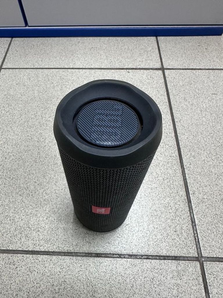 Объявление Jbl Flip Essential 2 Black (JBLFLIPES2) Б/У