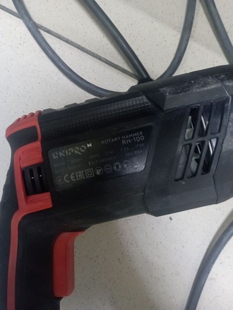 Дешево Dnipro-m RH-100 (49127000) з ломбарду